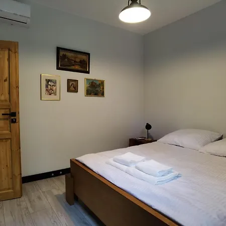 Lesieniec - Magdalena I Maciej Mochon